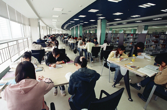 湖北經濟學院圖書館